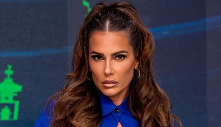 Deborah Secco abre o jogo sobre fazer sexo oral em mulheres: ‘Gosto'