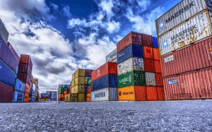 ‘Invasão chinesa’ faz Brasil perder espaço e deixar de exportar R$ 52 bilhões a vizinhos