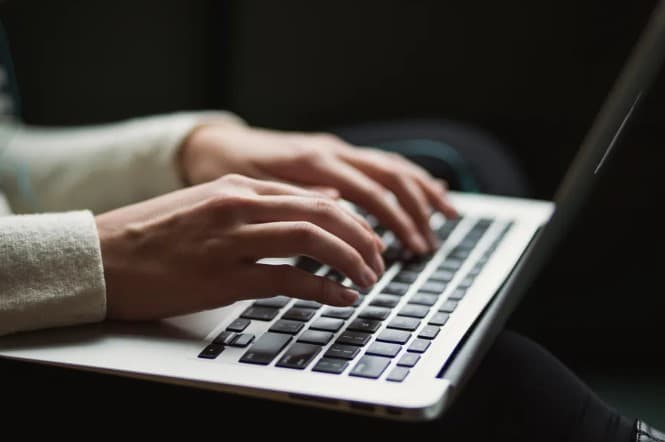 GSI propõe cobrança de taxa a usuários de internet no Brasil para bancar agência reguladora; Órgão estima um custo anual de cerca de R$ 600 milhões