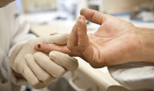 Justiça proíbe exigência de teste de HIV para candidatos de concurso