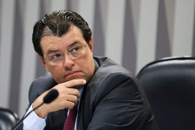 Relator da Reforma Tributária no Senado diz que brecha para novo imposto estadual gera ‘insegurança'