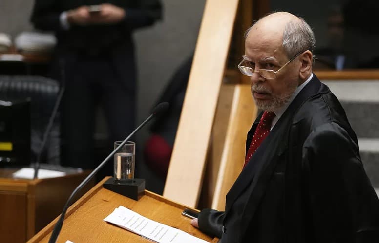 Ex-ministro do STF Sepúlveda Pertence morre aos 85 anos