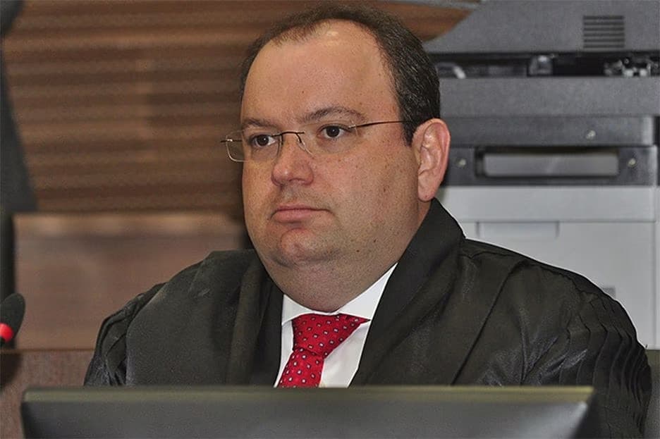 Desembargadores candidatos a ministro do STJ são investigados e condenados até pelo próprio STJ