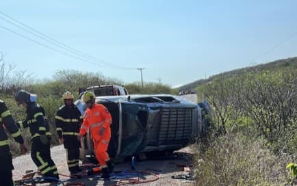 FOTOS: Motorista morre após veículo capotar na BR-226, entre São Vicente e Currais Novos