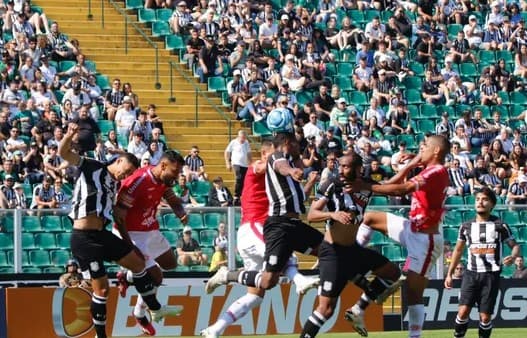 SÉRIE C: América sofre 3 gols em menos de 20 minutos, perde para o Figueirense e segue no Z4
