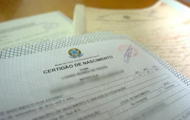 Quase 11 mil brasileiros mudaram nome em cartório após permissão, desde junho de 2022