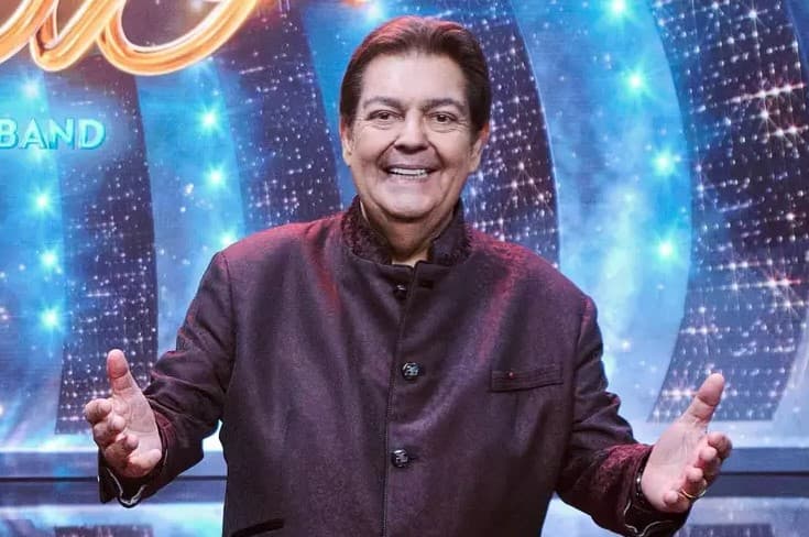 FAUSTÃO: Cirurgia de transplante de coração durou 2h30 e foi bem sucedida, diz boletim médico