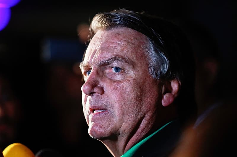 “É um absurdo acusar de lavagem de dinheiro”, diz Bolsonaro sobre doações via Pix que somaram R$ 17 milhões