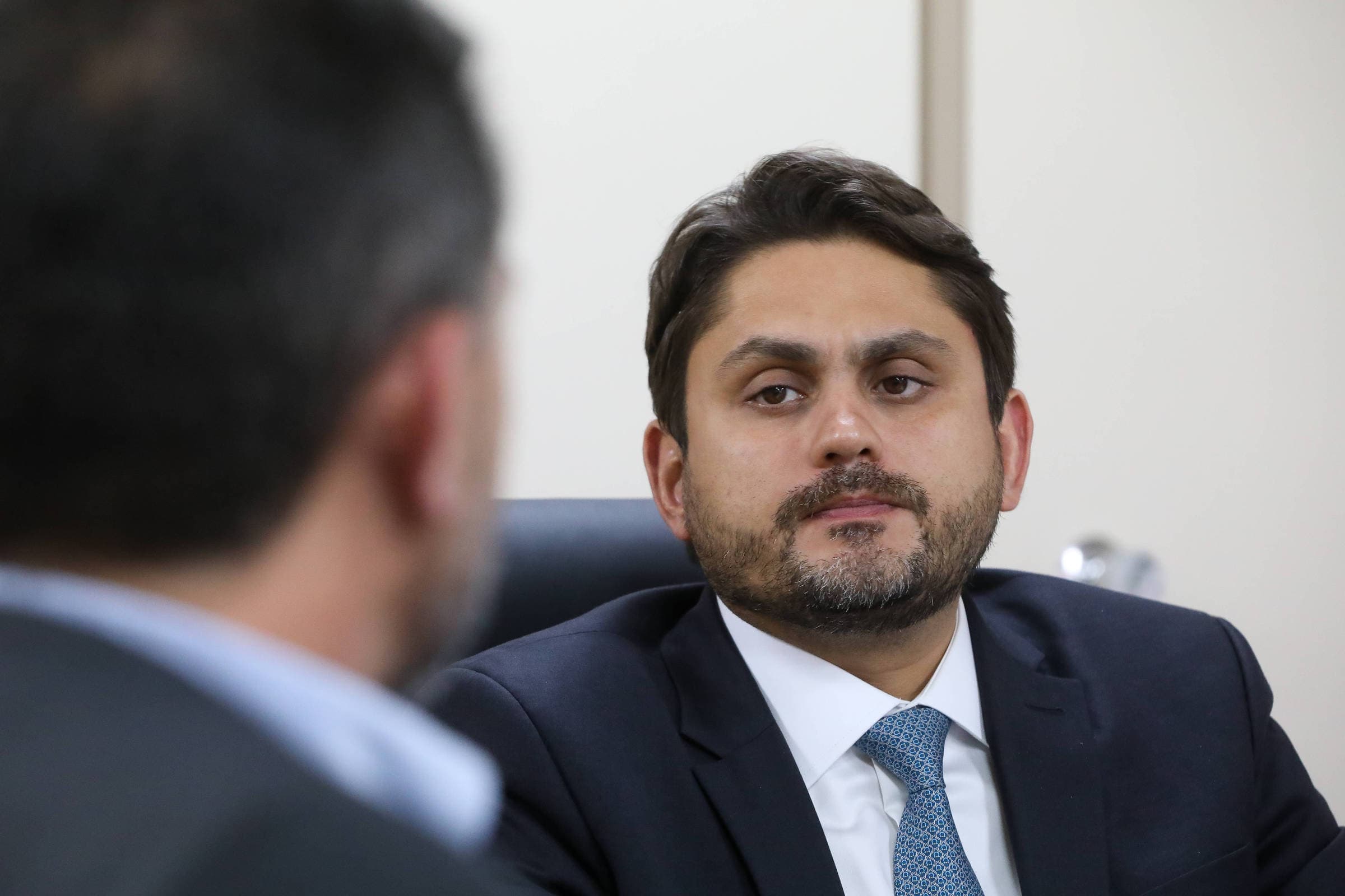 Empresa da família de ministro de Lula lucrou com serviços sem licitação e questionados por TCU