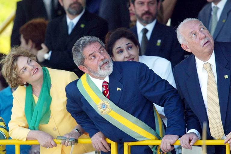 Lula já usou sete de setembro para se defender do mensalão e agora deve pedir união