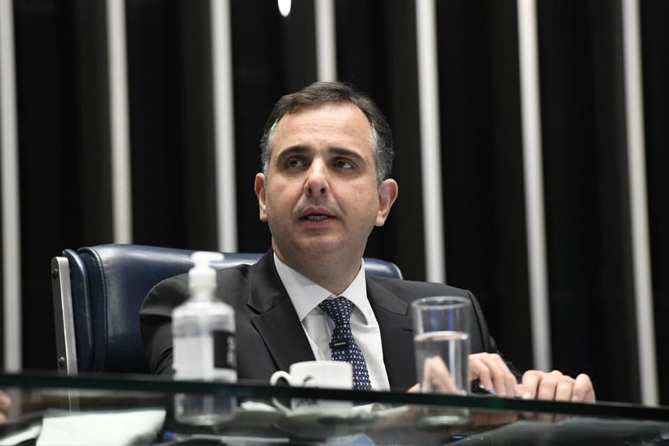Pacheco anuncia PEC para criminalizar qualquer porte de droga