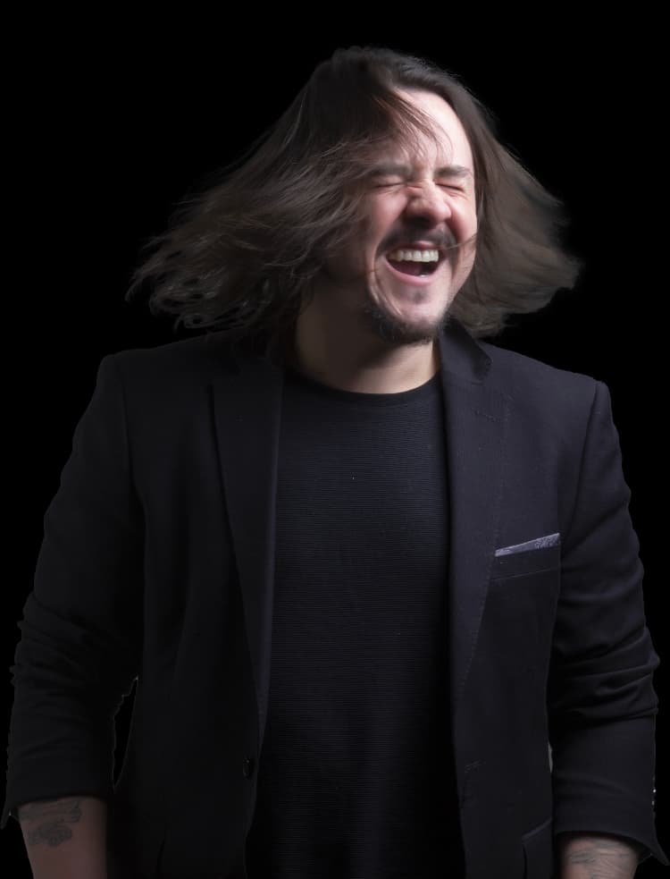 Últimas mesas!  show do cantor de pop rock Dino Fonseca, será neste sábado, dia 23 de setembro , Na via costeira em Natal