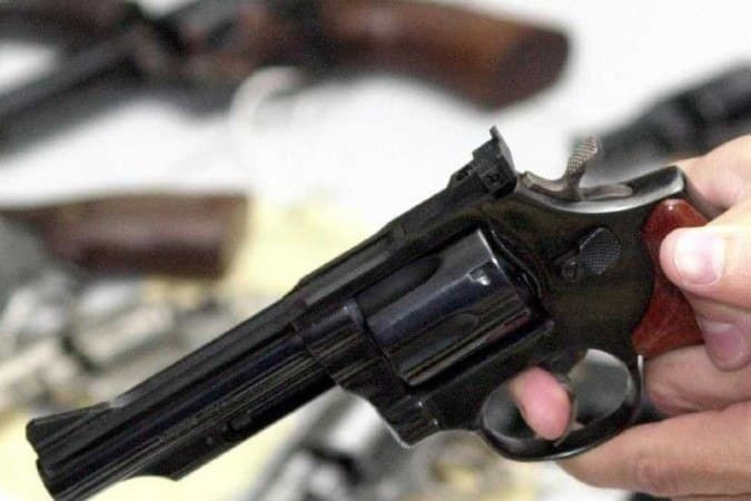 Novos registros de armas para civis caem quase 40% após decreto assinado por Lula há dois meses