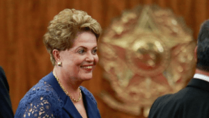 STF forma maioria para manter direitos políticos de Dilma