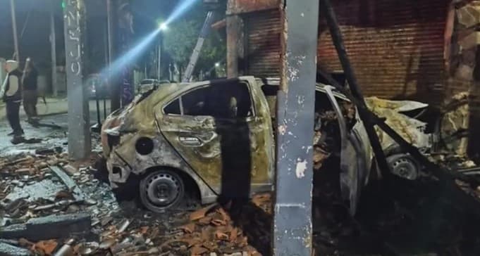 Maqueiro de hospital rouba carro, mas sofre grave acidente na fuga e acaba socorrido pelo médico que é dono do veículo