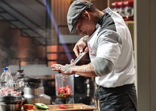 Chef potiguar Moisés Batista participa da nova edição do programa MasterChef