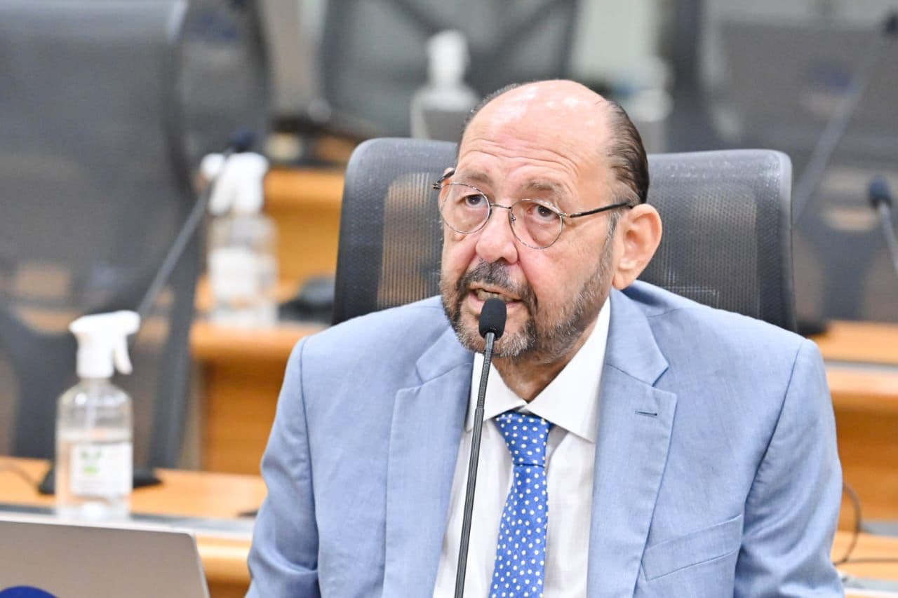 Aprovado projeto do deputado Gustavo Carvalho para doação de smartphones e tablets apreendidos pelos órgãos de Segurança aos alunos da rede pública estadual