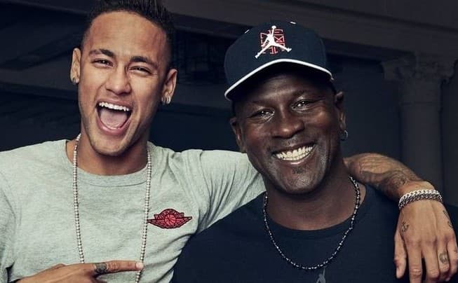 Neymar é o único brasileiro entre os atletas mais ricos da história, Michael Jordan lidera; veja lista