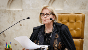 Rosa Weber vota a favor do aborto até 12 semanas de gestação; Barroso trava julgamento e leva ao plenário do STF