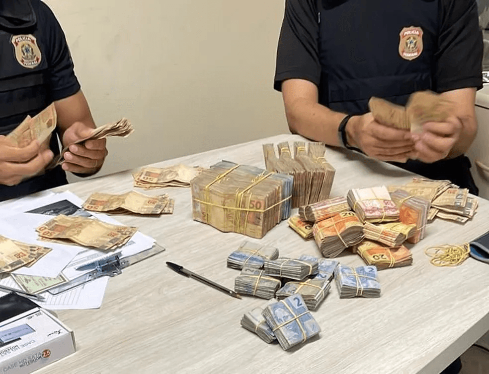 FOTOS: PF cumpre mandados no RN contra suspeitos de movimentar R$ 6 bilhões em contrabando de ouro e garimpo na Terra Yanomami