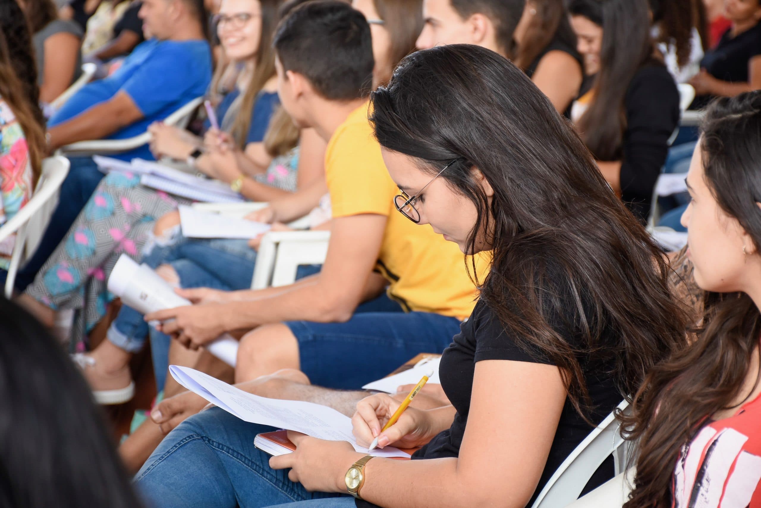 Conexão Enem será retomado com aulas ao vivo pela TV Assembleia