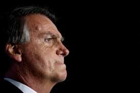 Objetivo de “censurar” pessoas simpáticas a mim, diz Bolsonaro sobre inquérito que investiga empresários