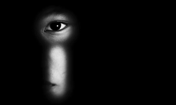 ‘Me deixou e nunca mais vi': Brasil tem 8 casos de crianças e adolescentes abandonados por dia