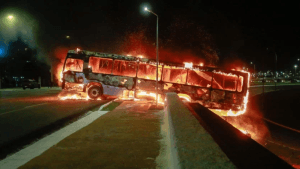 Brasil já teve mais ônibus queimados em 2023 que em 2022 inteiro