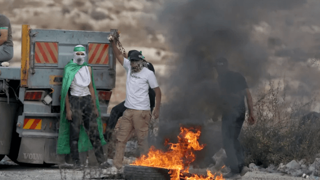 Hamas usa civis como “escudos humanos” ao tentar impedir retirada para sul de Gaza, diz Israel