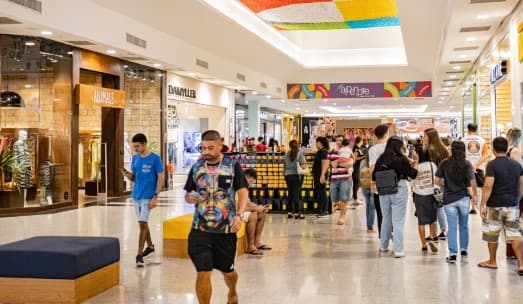 Confira o horário de funcionamento do comércio em Natal no feriado dos Mártires