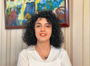 Narges Mohammadi, ativista da luta por direitos da mulher no Irã, ganha o Prêmio Nobel da Paz