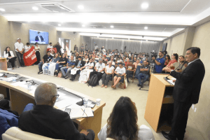 RN está sem recurso para pagar piso da enfermagem