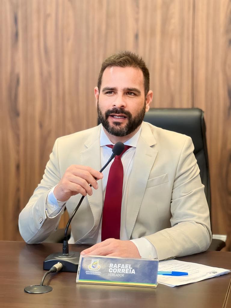 Vereador Rafael Correia é eleito ‘Parlamentar do Ano' em Extremoz pela terceira vez seguida