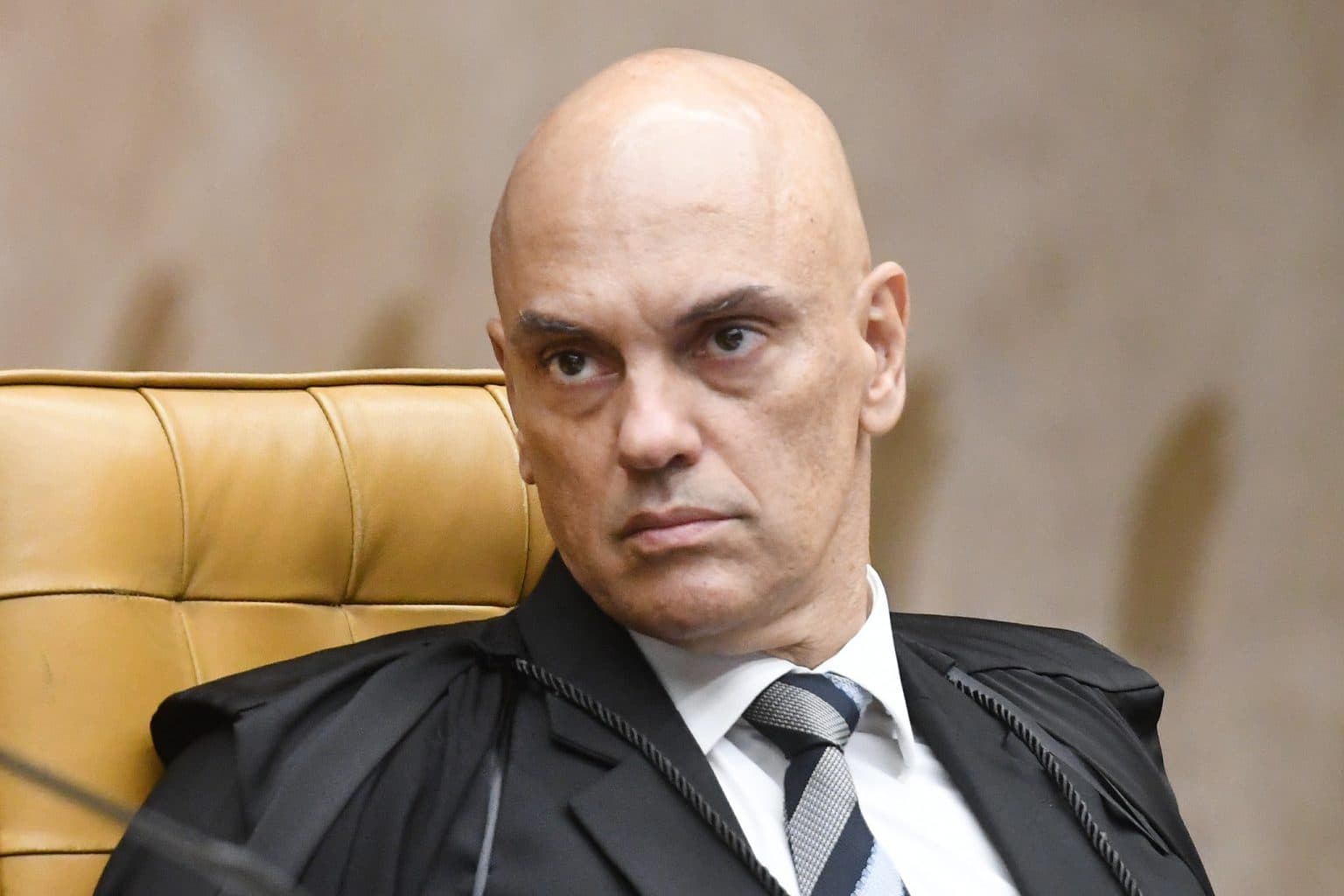 OAB rebate Moraes e diz que STF não pode suprimir direitos