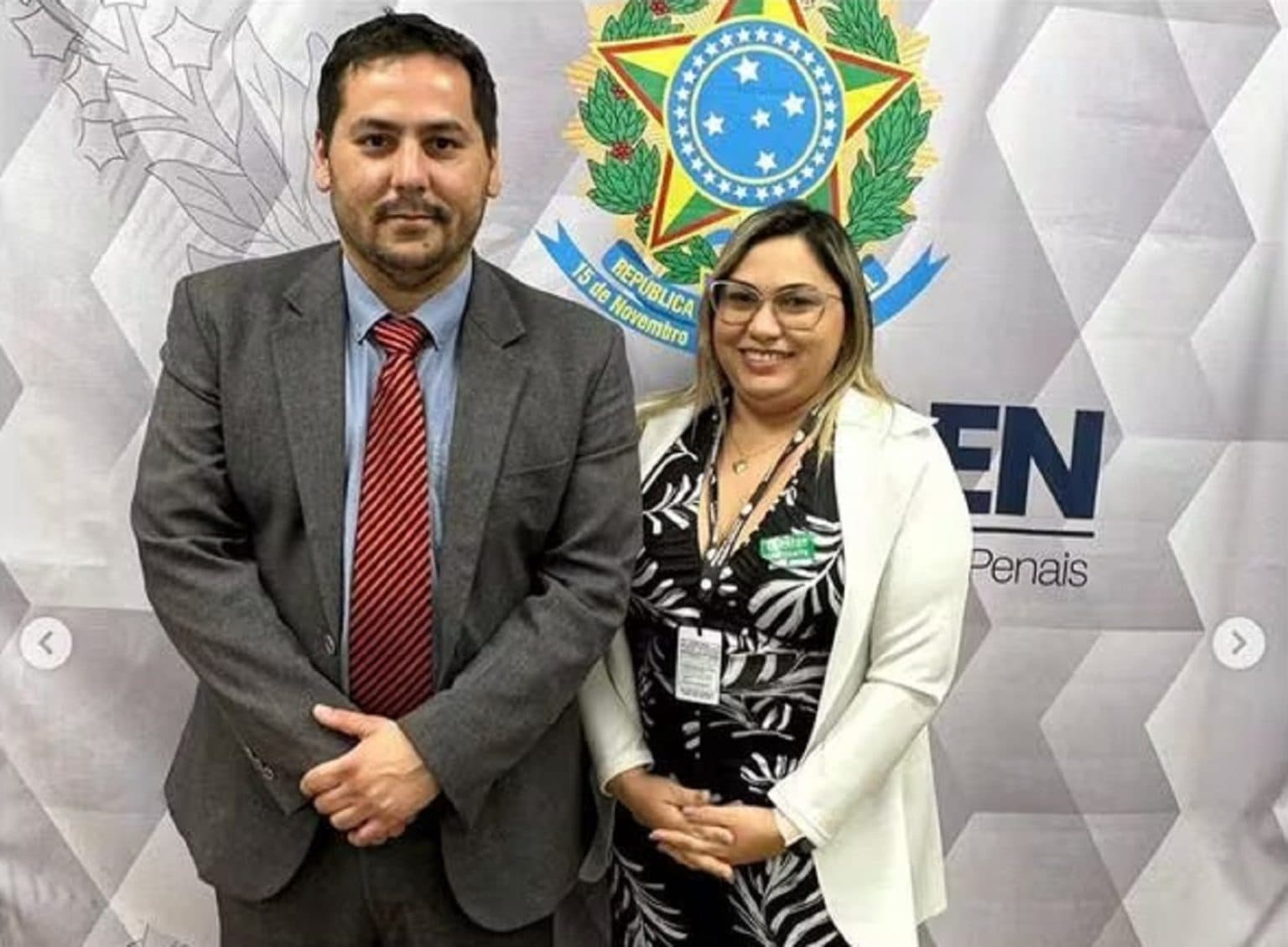 Secretário do Ministro da Justiça pede desculpas por receber mulher "Dama do Tráfico"