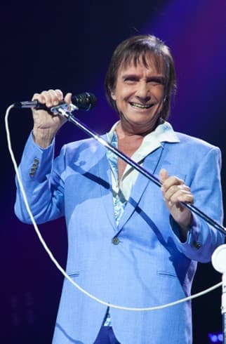 Roberto Carlos faz show em Natal e presenteia os fãs com uma noite de grande emoções, no dia 14 de novembro