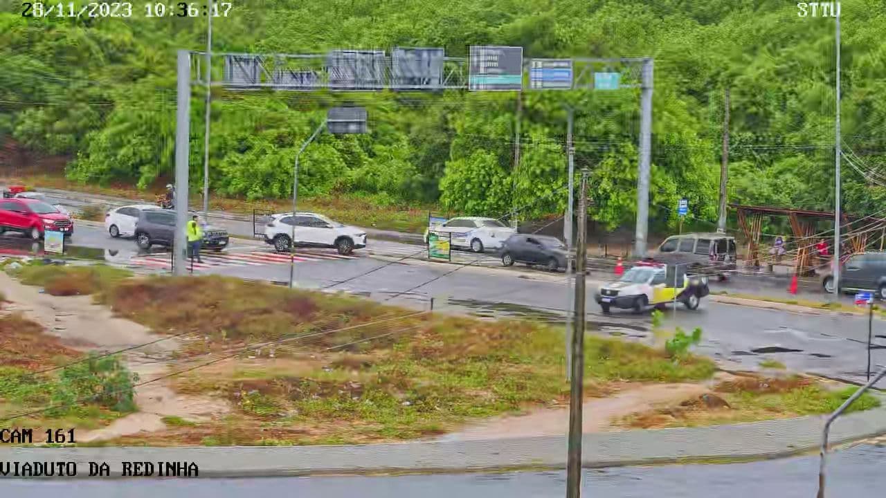 [VÍDEO] Trânsito: Acesso à zona norte pela ponte Newton Navarro está interditado