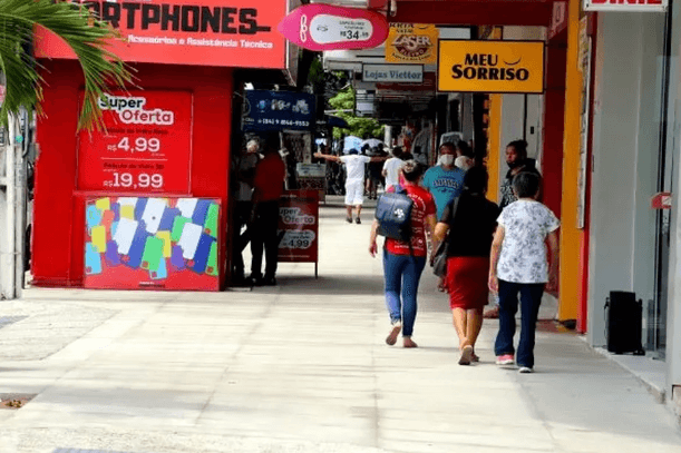 Feriado em Natal: Veja o que fecha e o que abre nesta terça-feira (21)