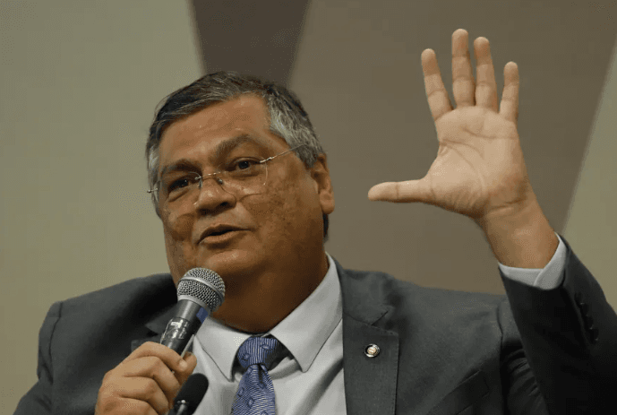 Flávio Dino pode herdar investigações sobre ministro Juscelino Filho e Bolsonaro no STF; veja ações