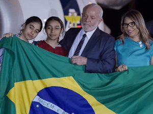 Falas de Lula que equiparam Israel ao Hamas podem dificultar novas repatriações, avaliam especialistas