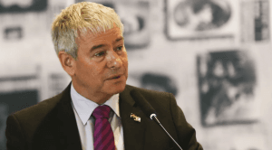 Integrantes do Planalto consideram permanência de embaixador de Israel no Brasil insustentável