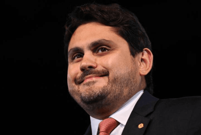 Mensagens mostram relação criminosa entre ministro de Lula e empresário, diz PF