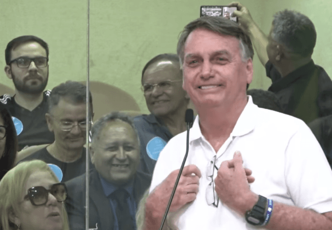 Bolsonaro cumpre agenda nesta sexta-feira em Extremoz, recepcionado pela prefeita Jussara Sales