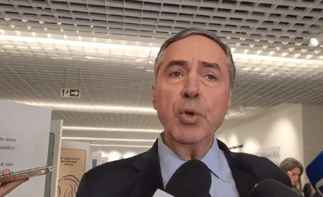 “Só pode ser punida a má-fé”, diz Barroso sobre responsabilização de veículos por falas de entrevistados
