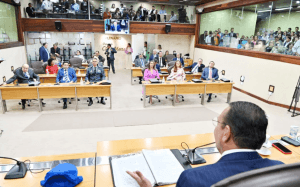 Em dia “D”, AL tem 14 votos contra aumento do ICMS