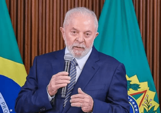 Lula sanciona lei que torna nacional o feriado da Consciência Negra, em 20 de novembro
