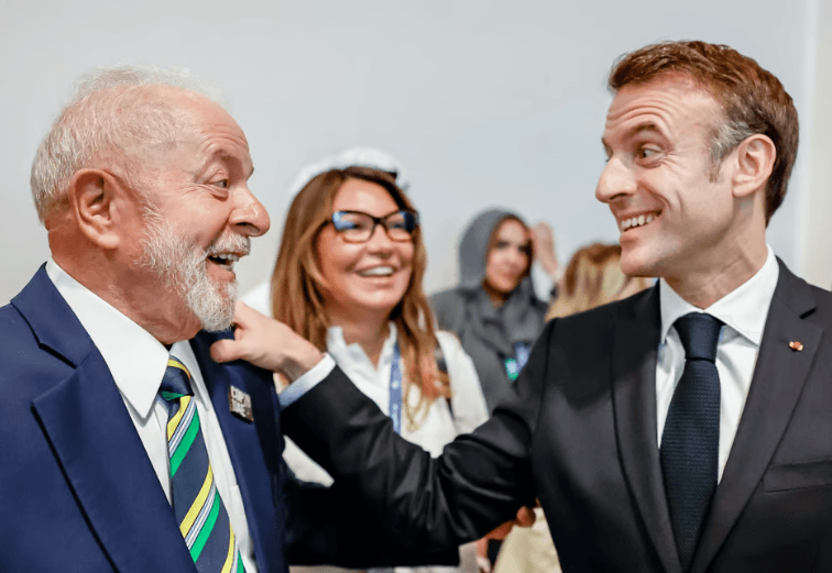 Após encontro com Lula, Macron se diz contra acordo Mercosul e União Europeia