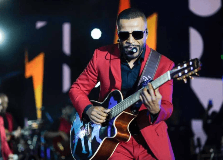 Alexandre Pires cancela show em cruzeiro após queda de passageiro no mar