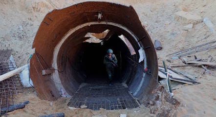 Israel destrói estrutura de túneis de terroristas do Hamas no norte de Gaza e acha cinco corpos de reféns