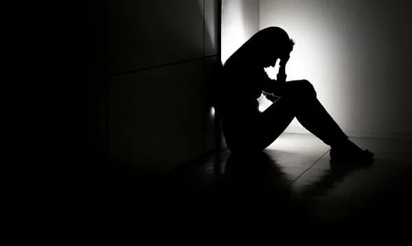Plano de saúde deverá oferecer tratamento para mulher com depressão profunda no RN